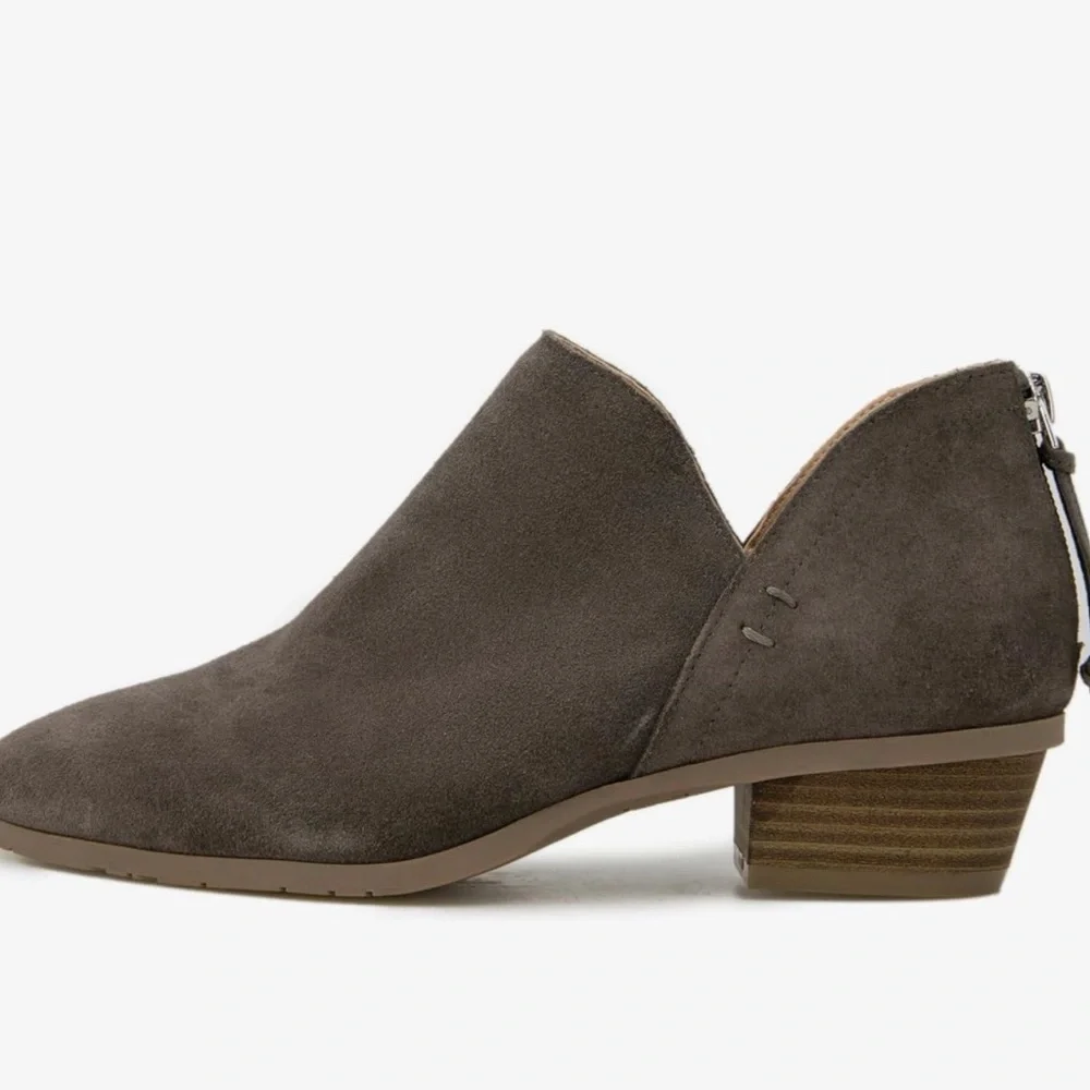 Kenneth Cole Taupe Ankle Booties